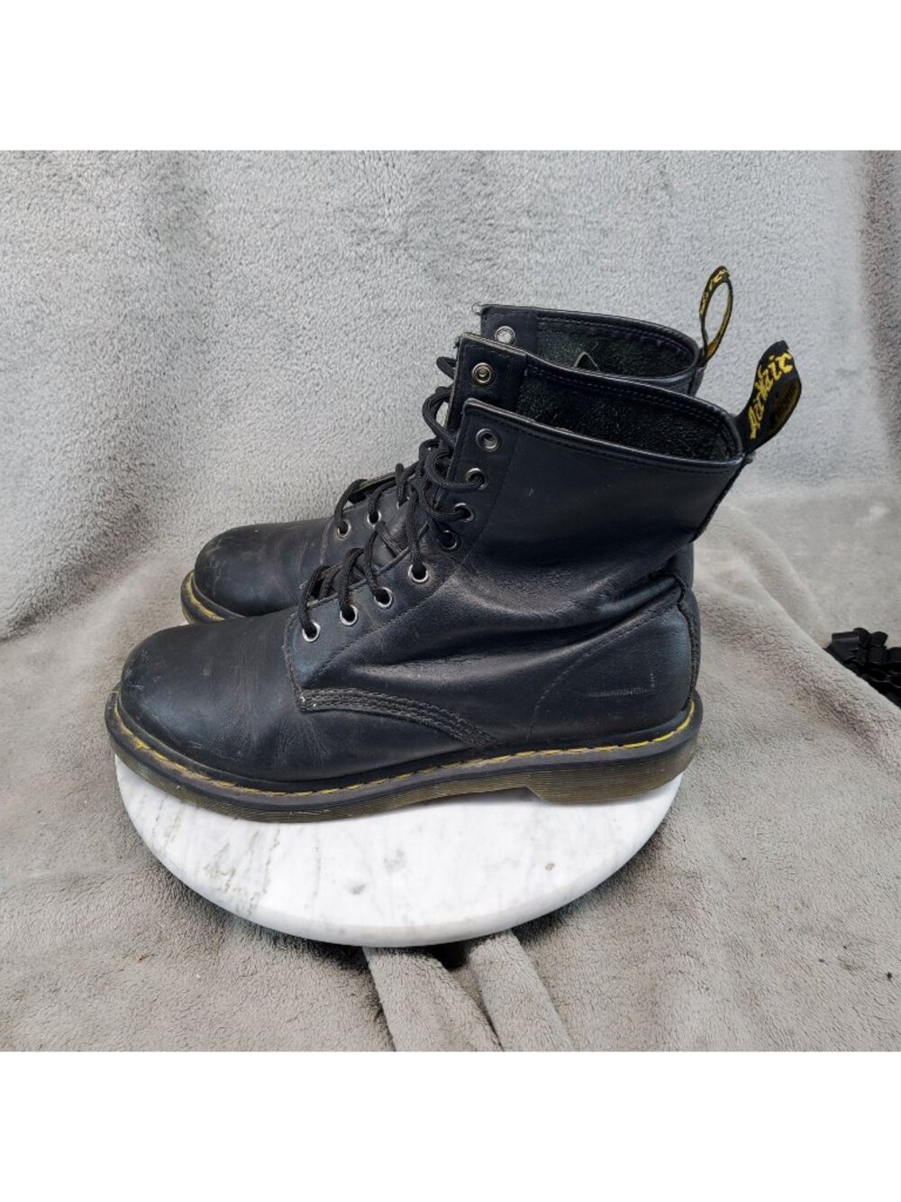 Dr Martens Shoes Womens Size EU 42 US 10 Black Leather Combat Boots *Read*